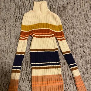 Forever 21 Contemporary-Turtleneck Size XS